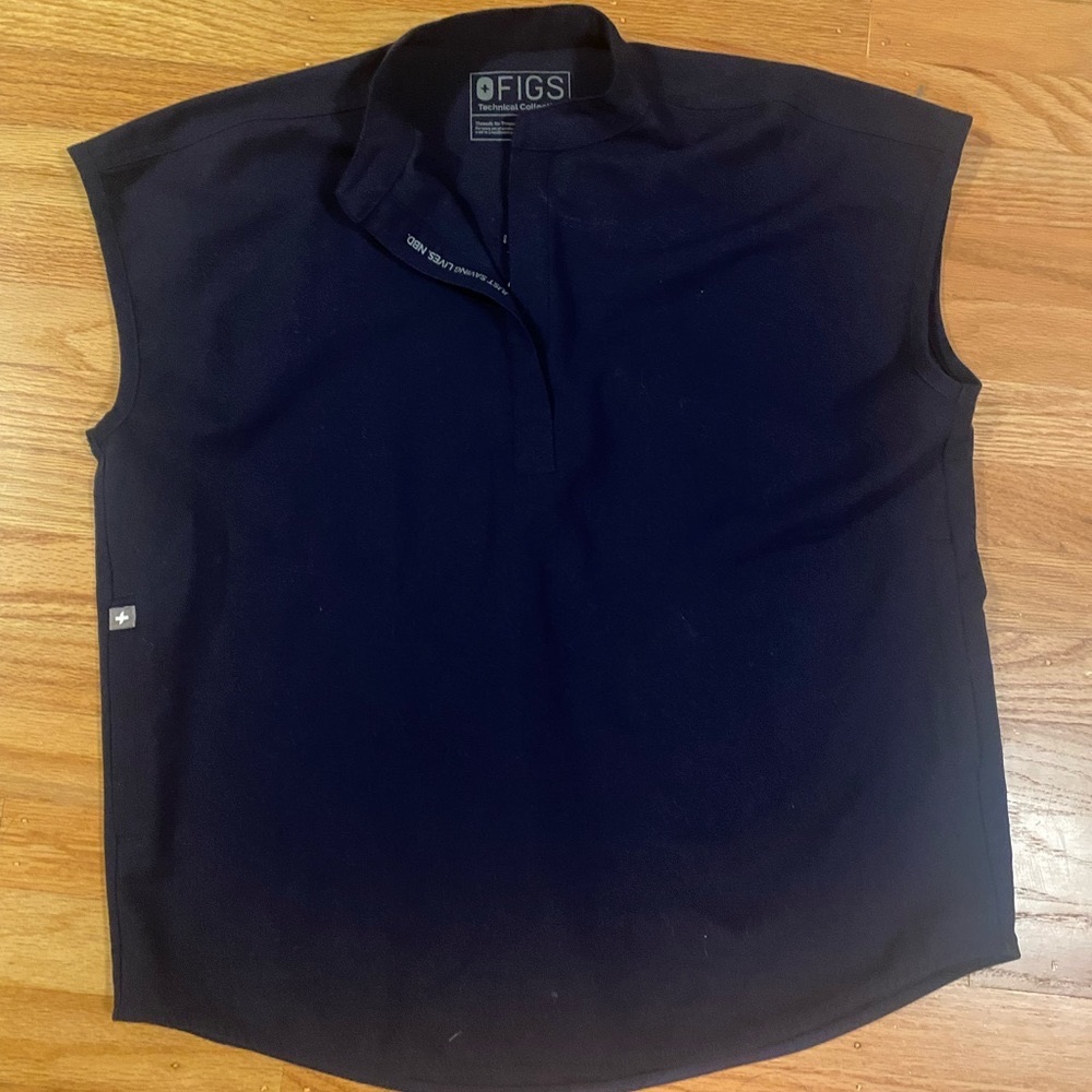 Figs navy blue set